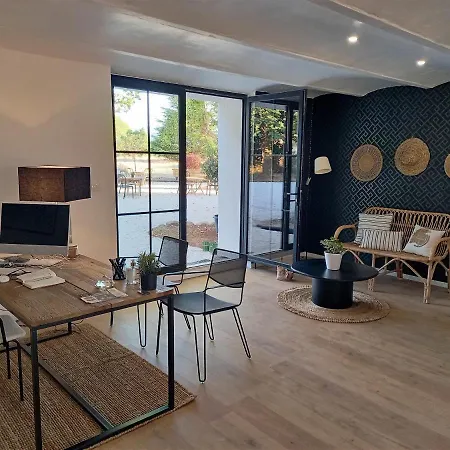 Le De Sophie 3* Valernes