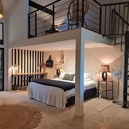 Le De Sophie 3* Valernes