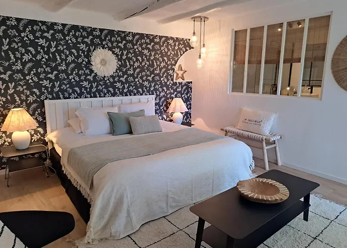 Le De Sophie Valernes