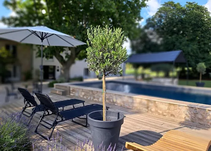 Le De Sophie 3* Valernes