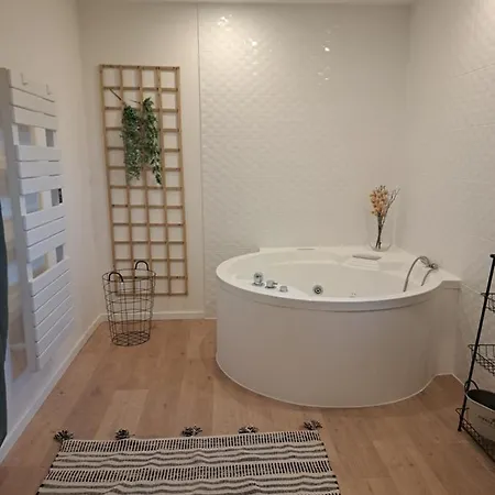 Le De Sophie Hotel