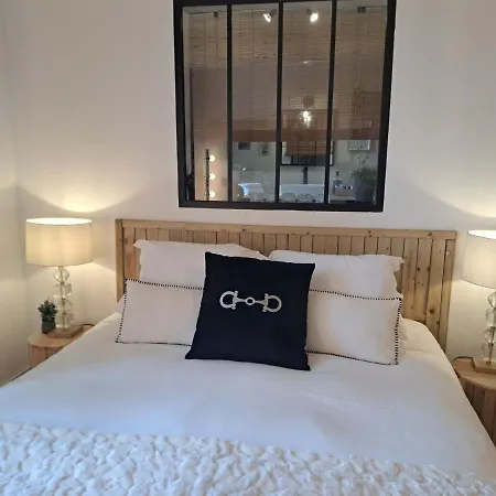 Hotel Le De Sophie 3*