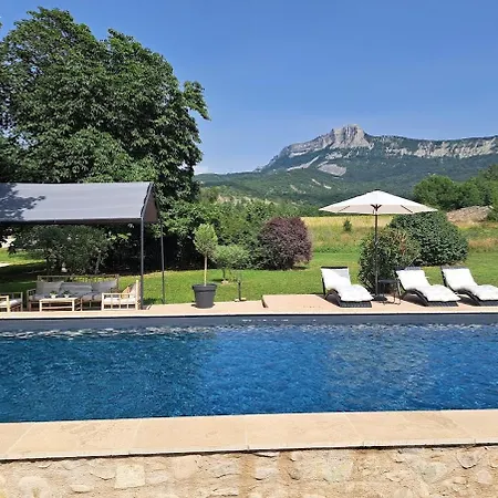 Le De Sophie 3* Valernes