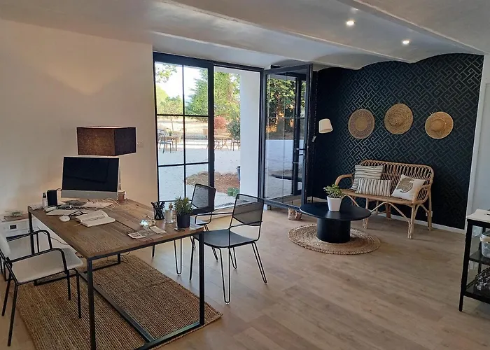 Le De Sophie 3* Valernes