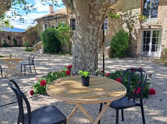 Le De Sophie Valernes